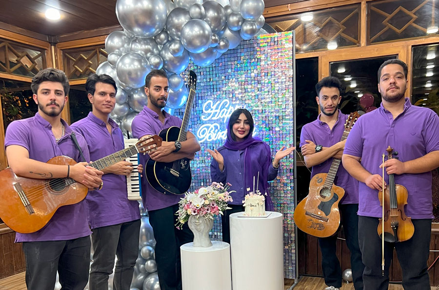 گروه سورپرایز در شیراز